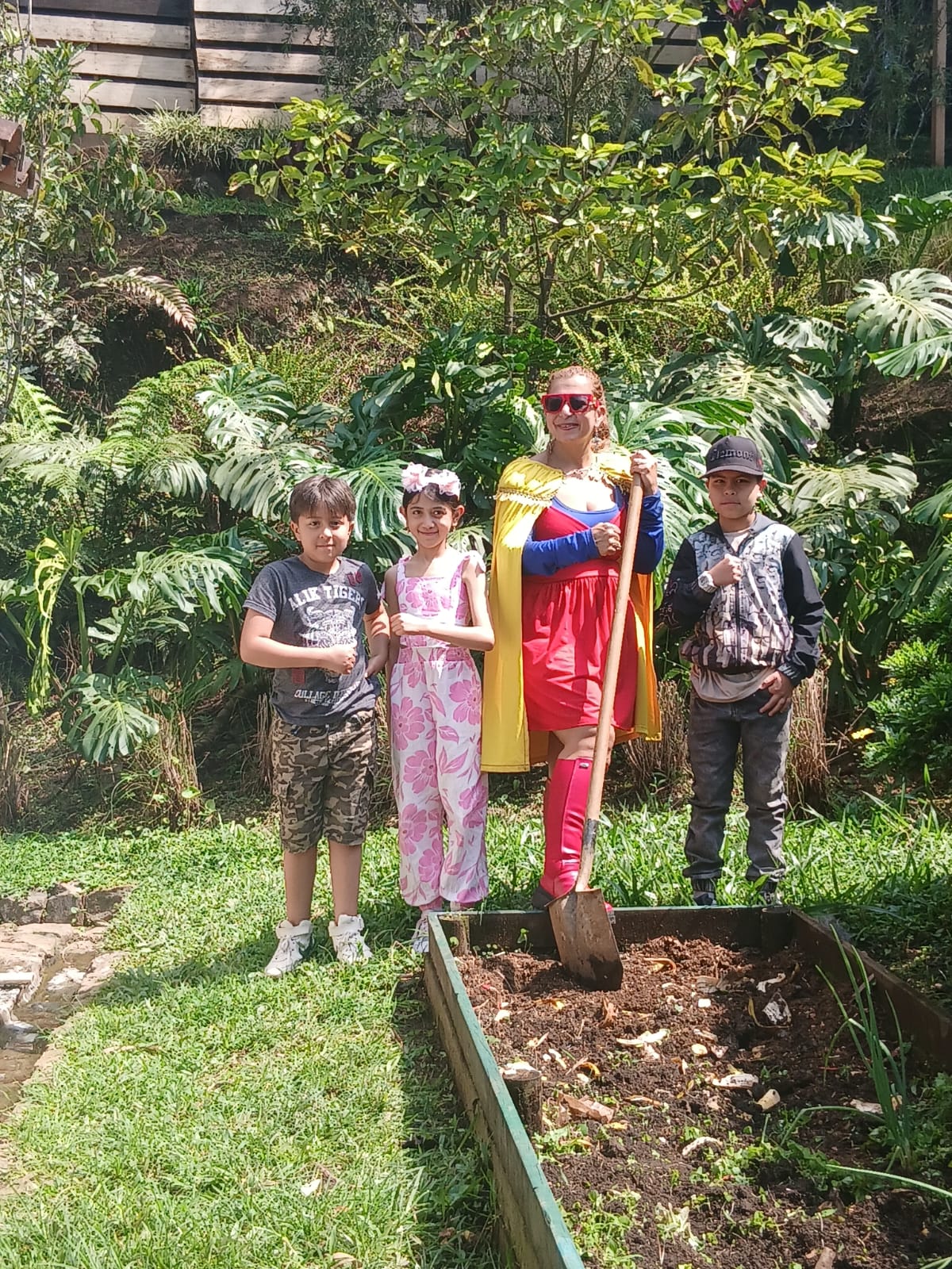 Participación de la comunidad en actividades de Supercolombia